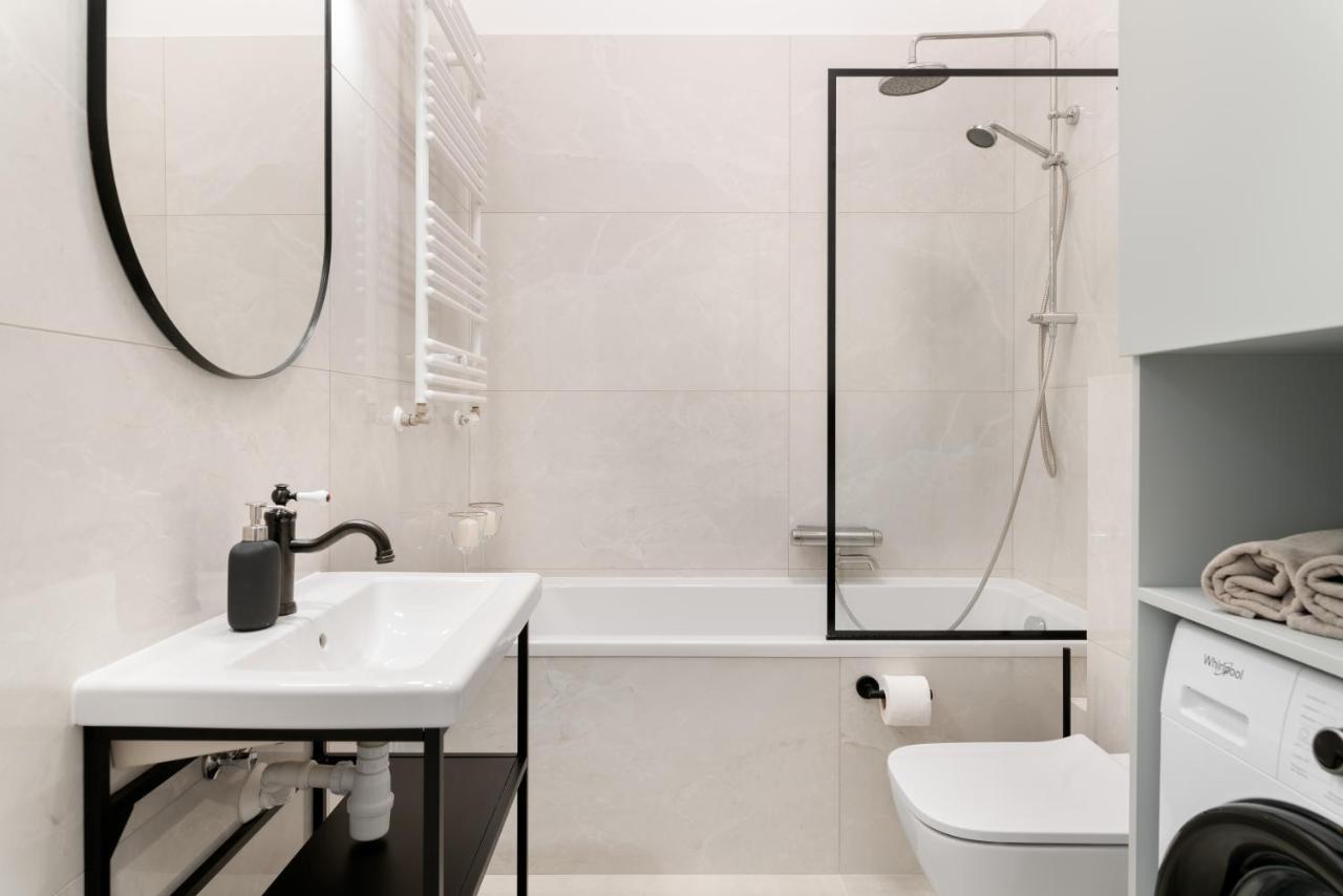 Prince4You Apartments Breslavia Exterior foto
